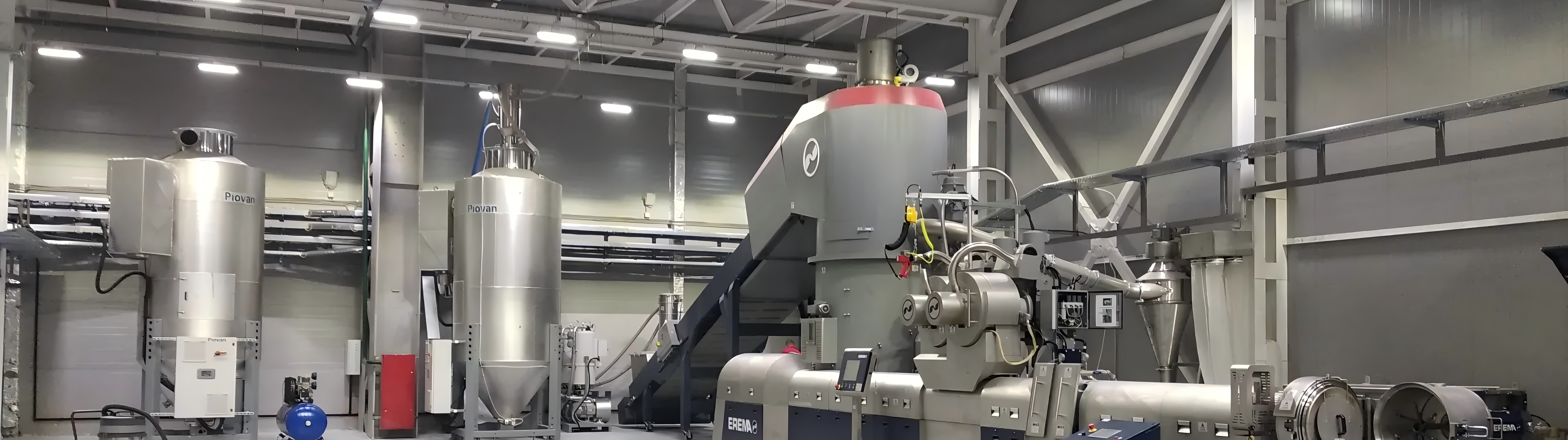 plastic pulverizer